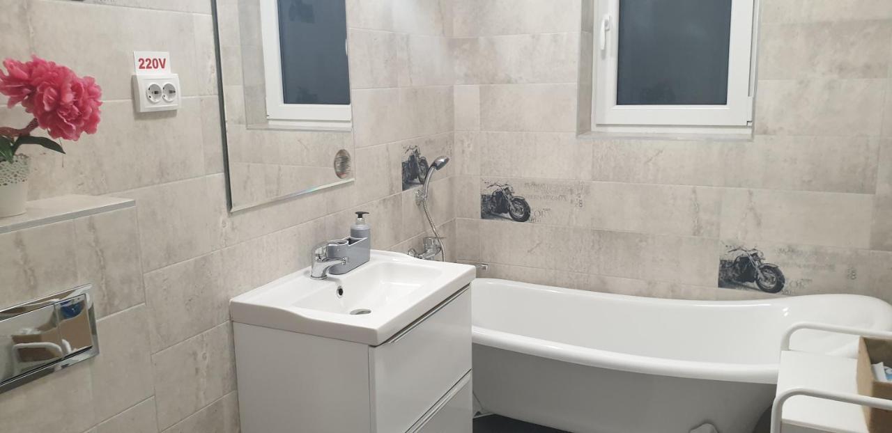 Viv Apartments 210 Floreşti Dış mekan fotoğraf